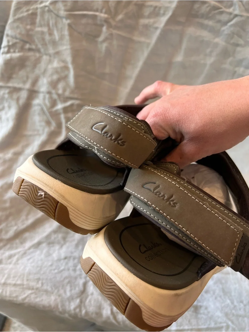 Clarks Men's Grandview Trek Taupe Sandal